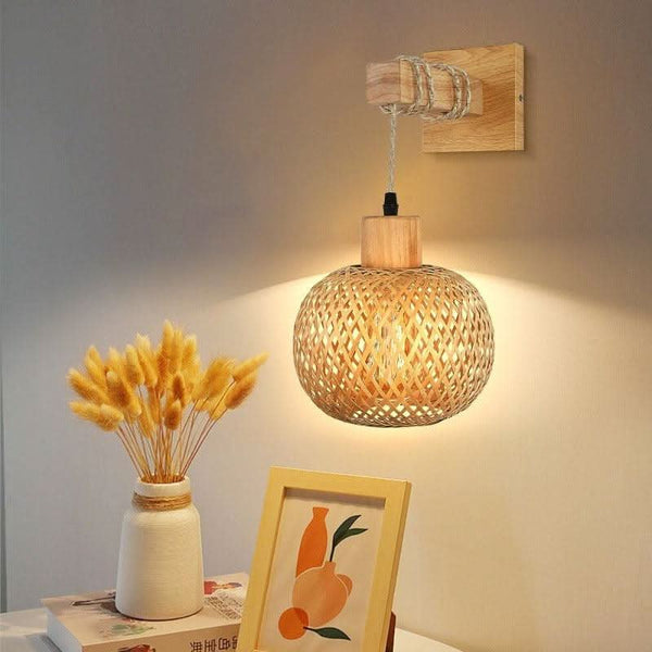 Wicker Wall Lamp | Liro