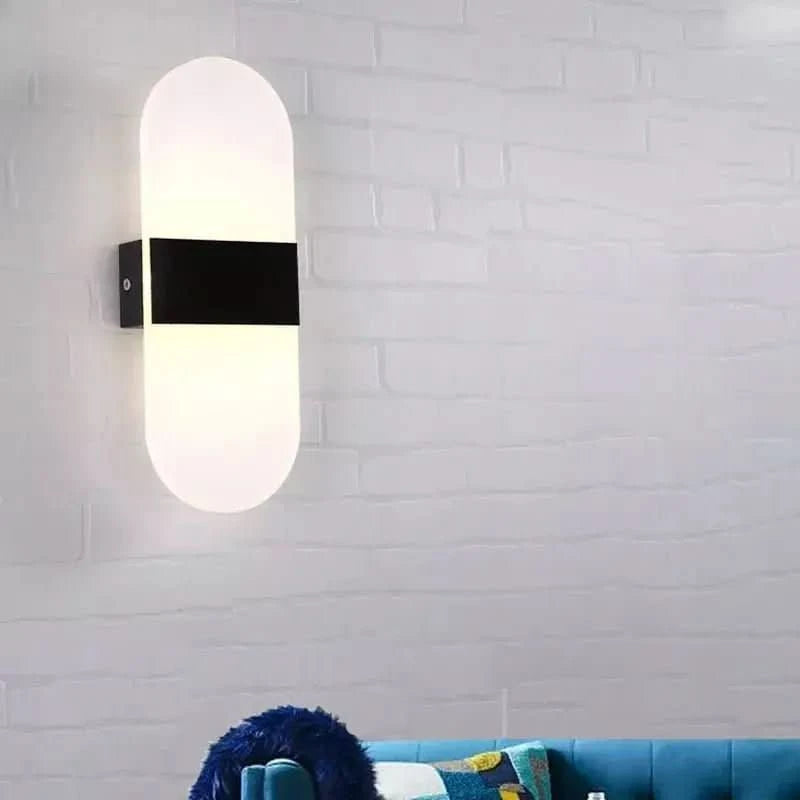 Round designer wall lamp | Circular Radiance