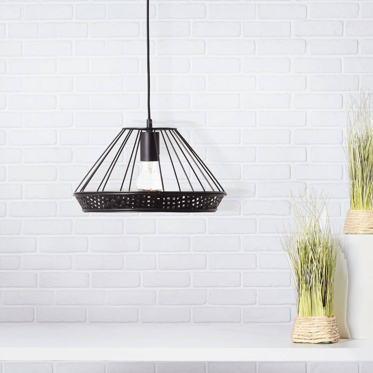 Suspension Tory noire mat, rotin