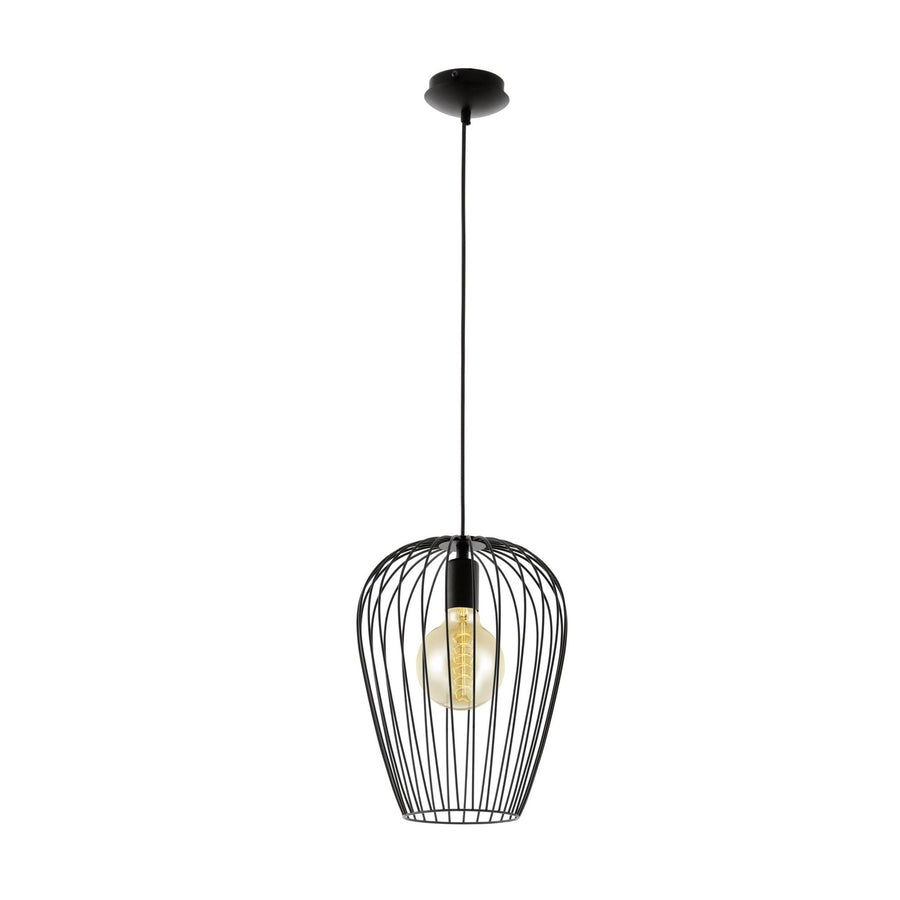 Suspension noire avec cage métallique ajourée et ampoule allumée sur fond blanc.