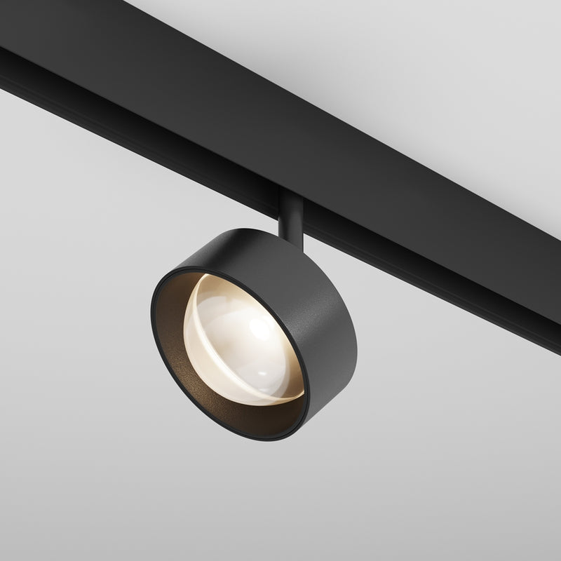 Black spot lens