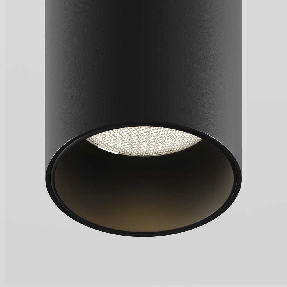 Black T-Spot spotlight