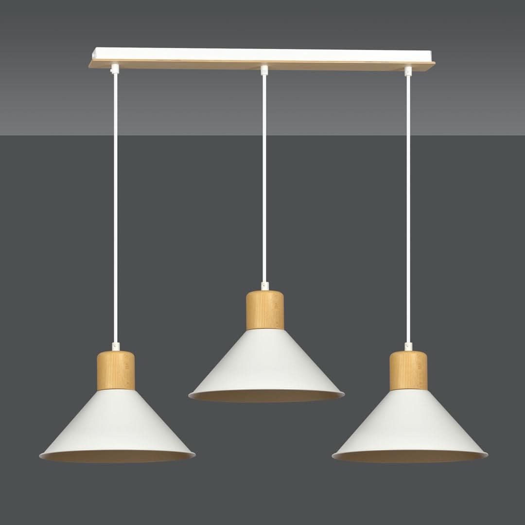 Vue de face sur fond gris anthracite, suspension à trois cônes blancs et bois.