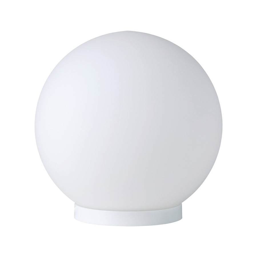 Produit de profil sur fond blanc, montrant la sphère et son socle cylindrique blanc