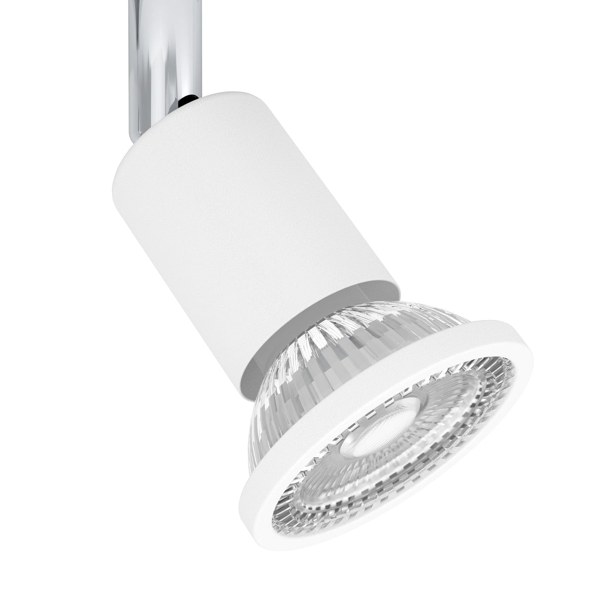 Gros plan sur une tête spot blanche et son ampoule LED à facettes transparentes.