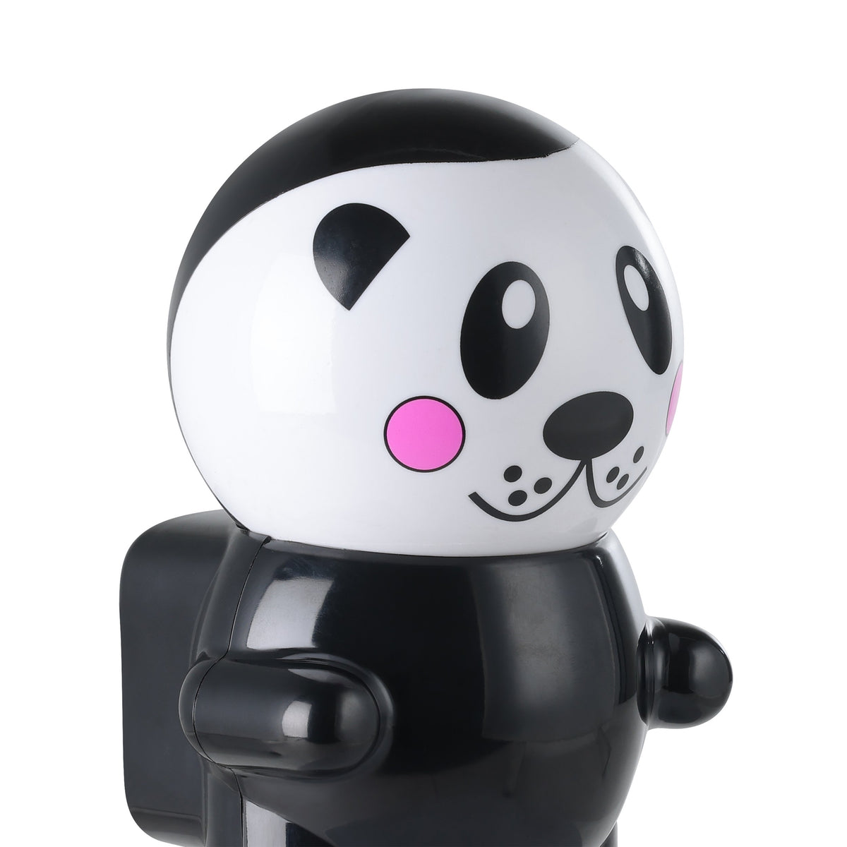 Gros plan du visage de panda, joues roses, reflets brillants du corps noir