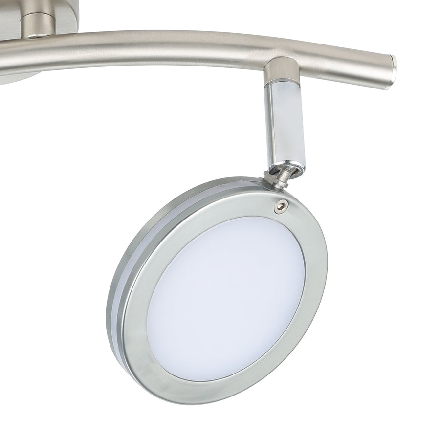 Gros plan sur la tête orientable, finition nickel et diffuseur blanc opale