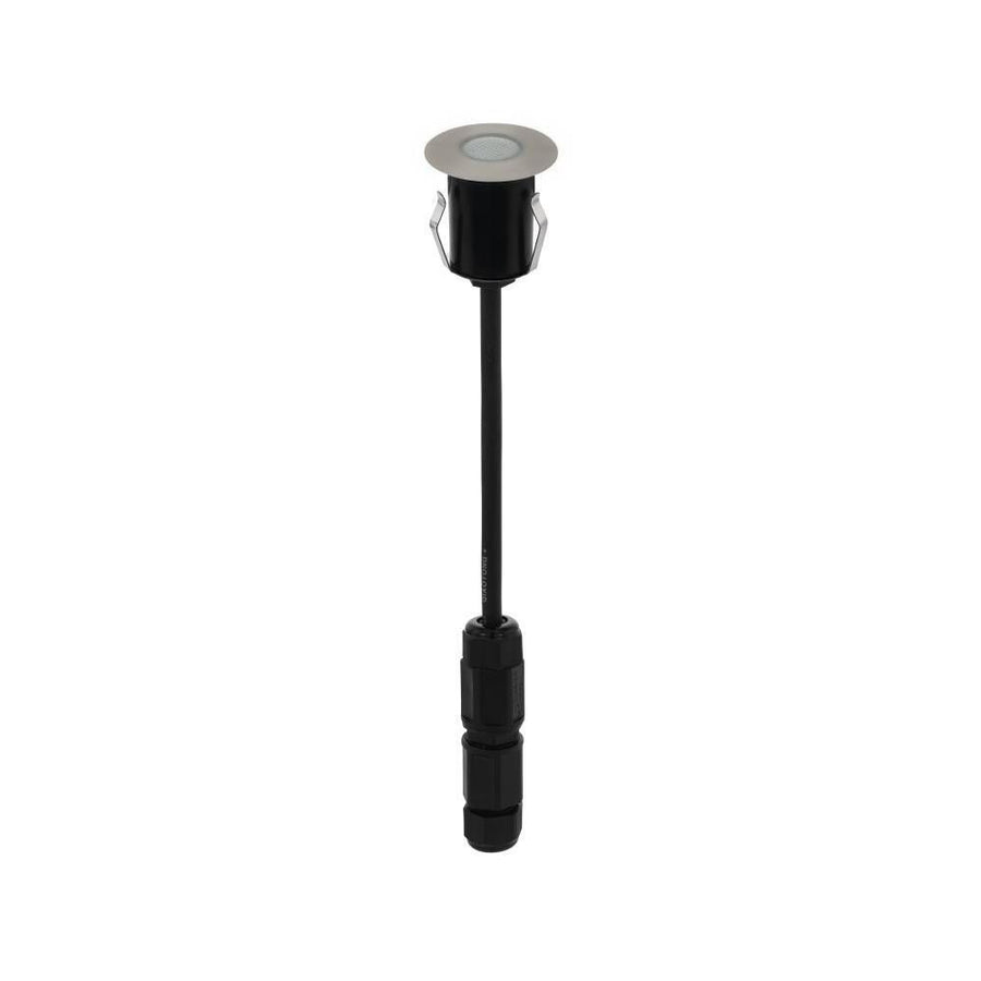 Luminaire extérieur encastrable vu de profil avec corps noir et collerette inox.