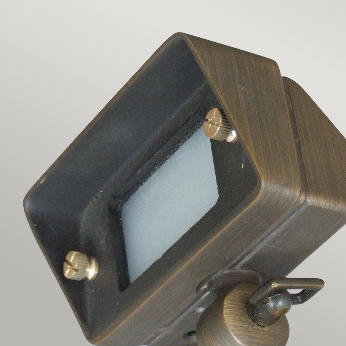 Lampadaire extérieur bronze, L 10 cm