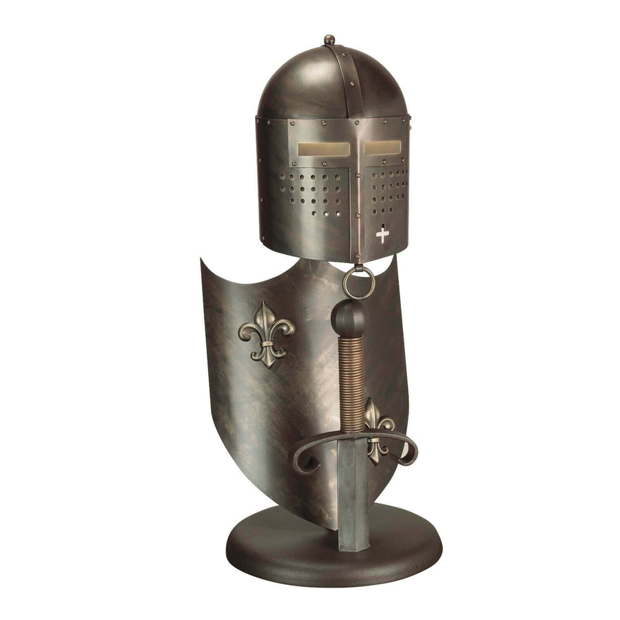 Photo produit sur fond blanc, lampe à poser en forme de casque de chevalier et bouclier.