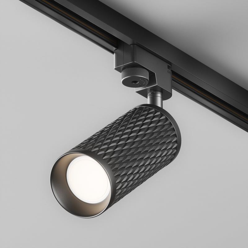 Focus Design Black Spot