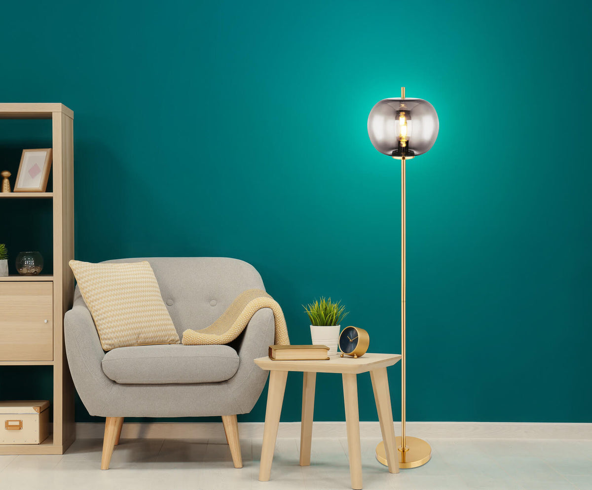 Lampadaire Blacky I laiton