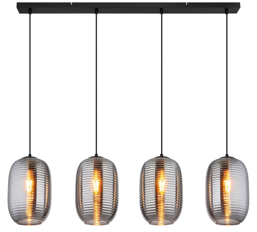 Produit de face allumé, quatre globes ovoïdes en verre cannelé suspendus alignés