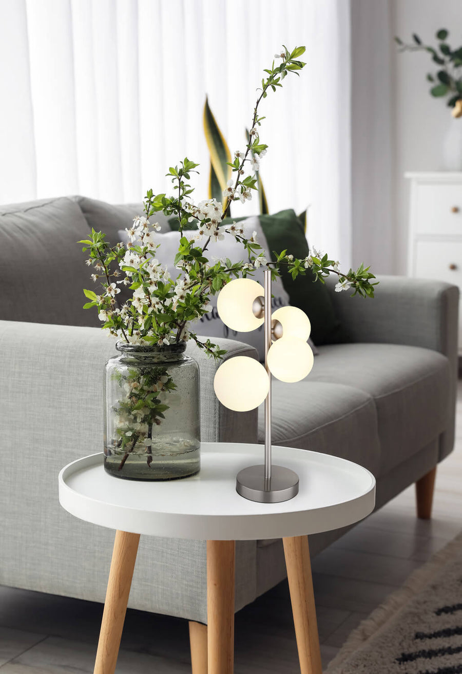 Lampe à poser Riha nickel satiné