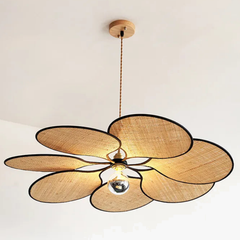 Rattan flower pendant light | Umbel