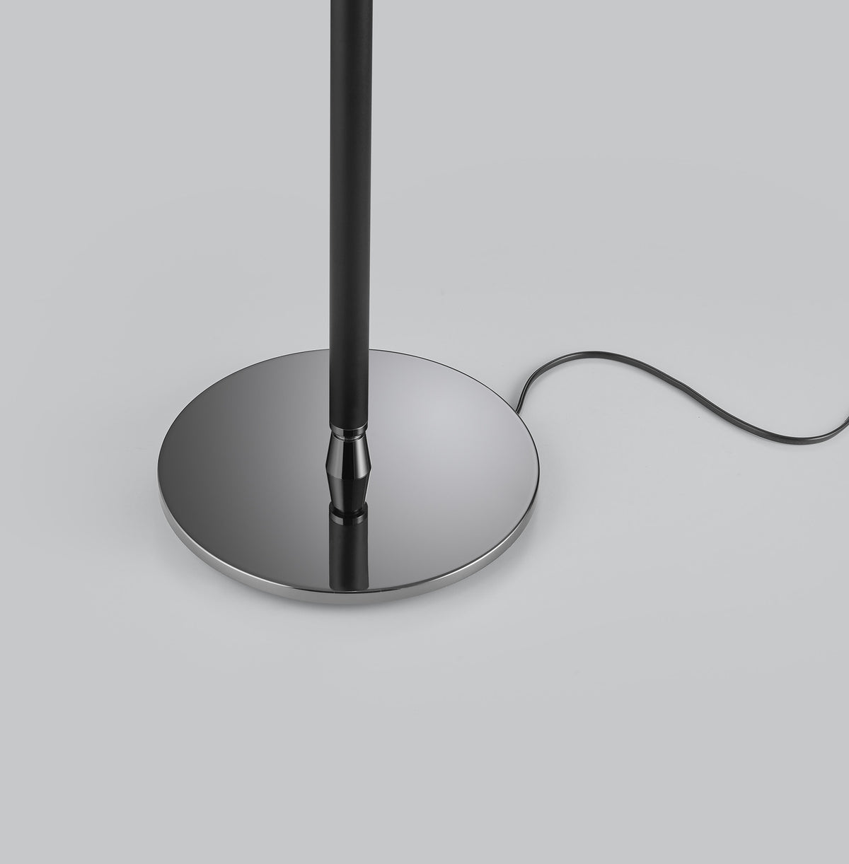 Lampadaire Oppo noir
