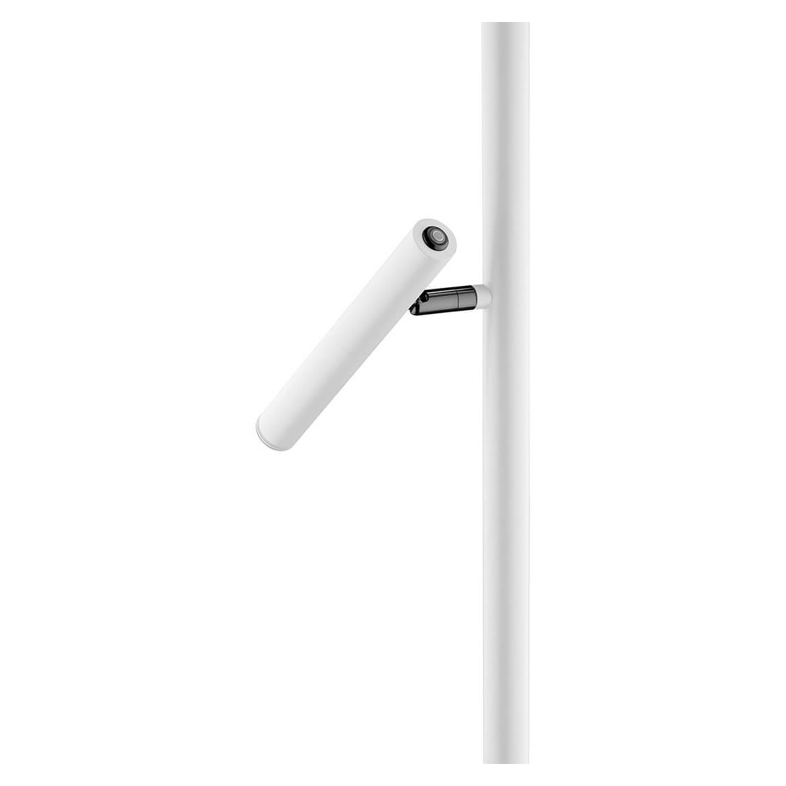 Détail du bras orientable avec interrupteur et finition blanche mate