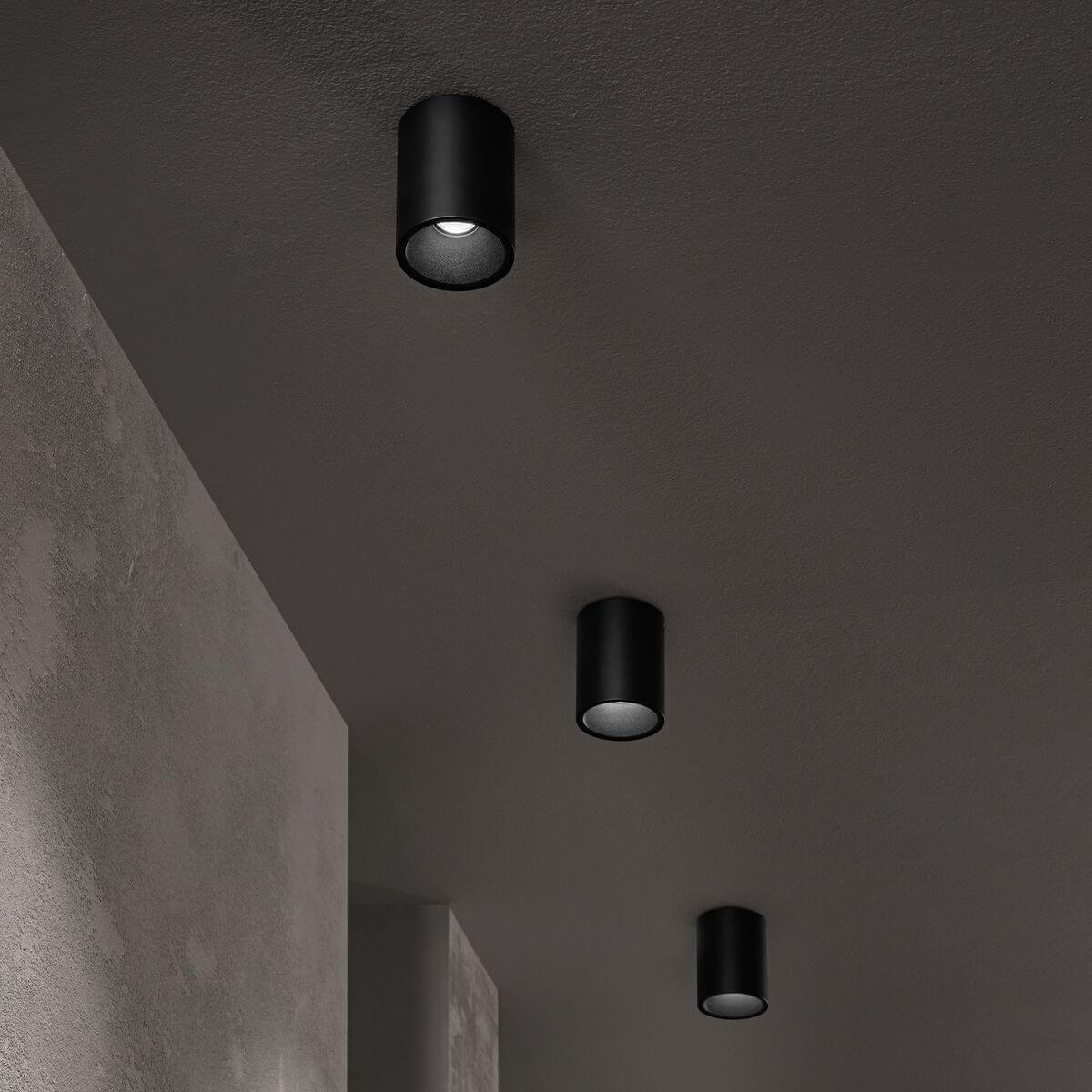 Plafonnier Nitro noir, Ø 8 cm
