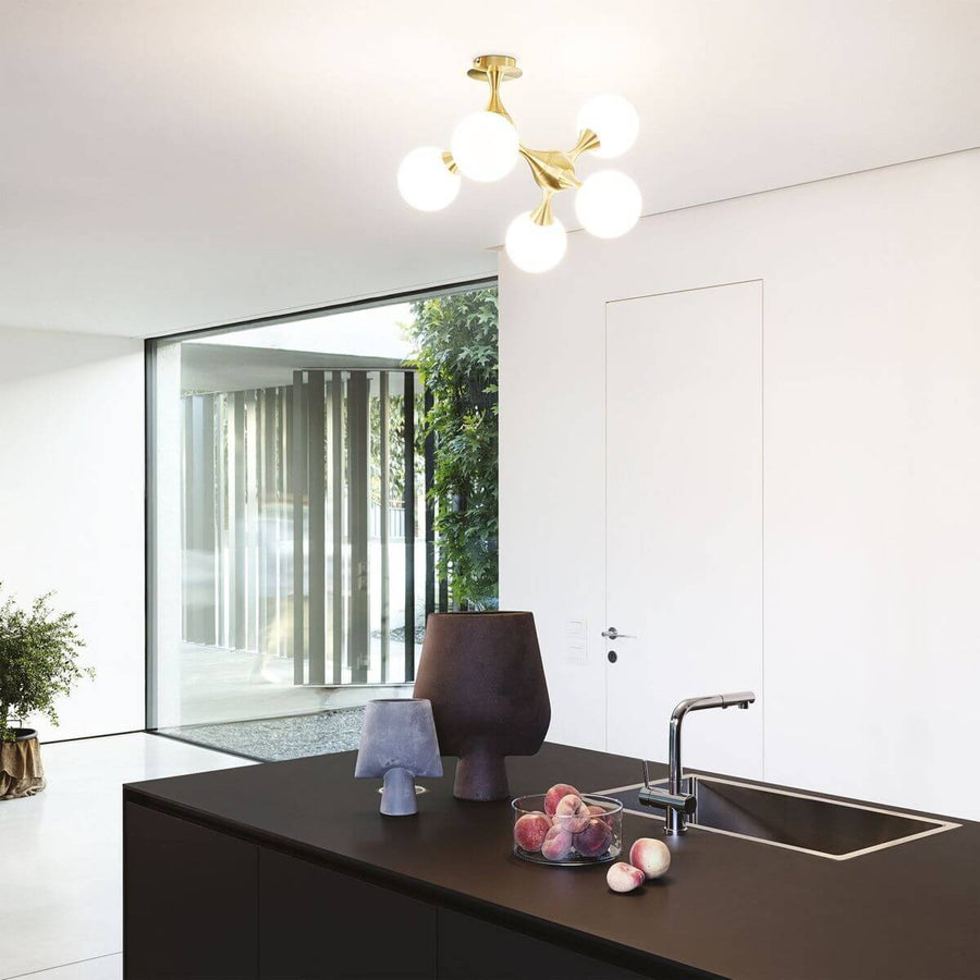 Plafonnier Nodi 5 lumières laiton, verre