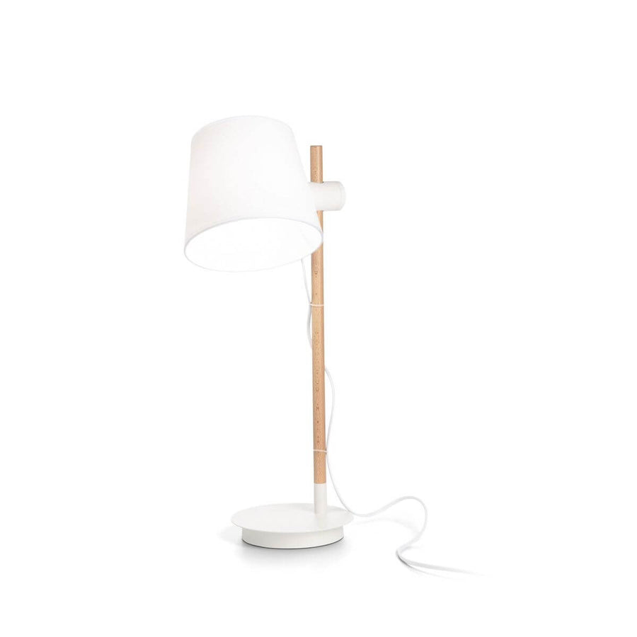 Lampe à poser blanche avec pied en bois, vue de face sur fond blanc