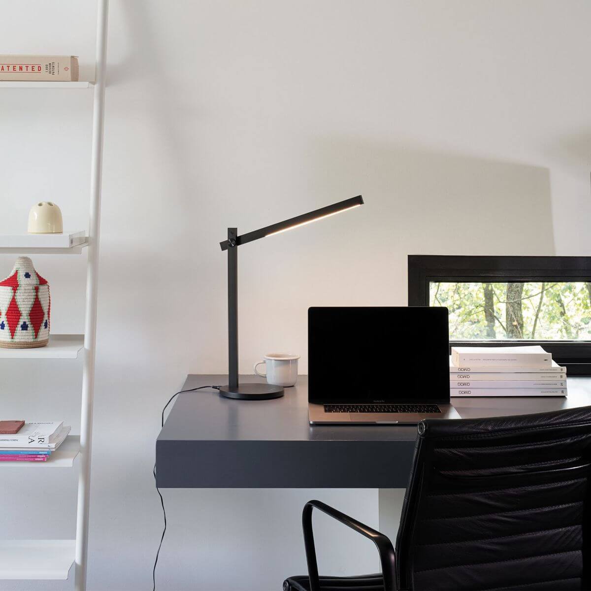 Lampe à poser Pivot noire