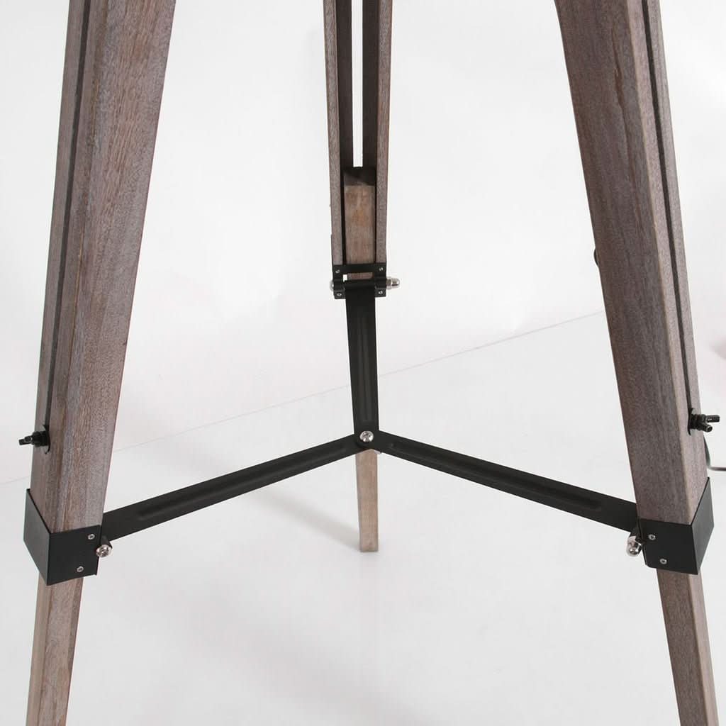 Lampadaire Trépied Bois | Iano - Designix Lampadaire