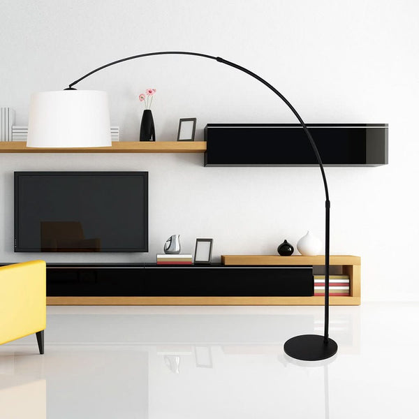 Elegant Black Arched Lamp | Byla