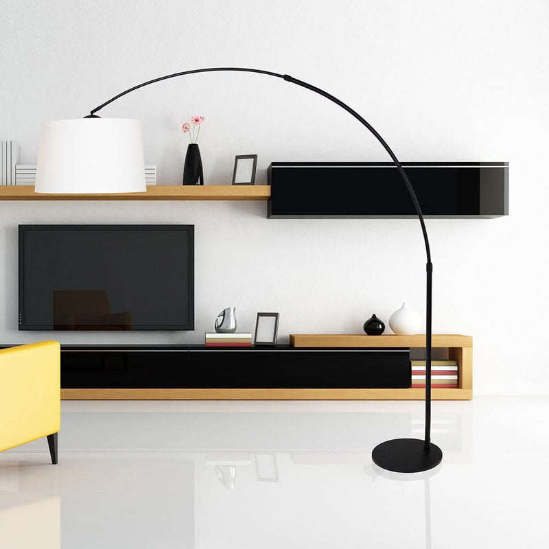 Elegant Black Arched Lamp | Byla