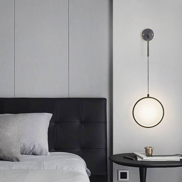 Round LED Wall Lamp | Ivy