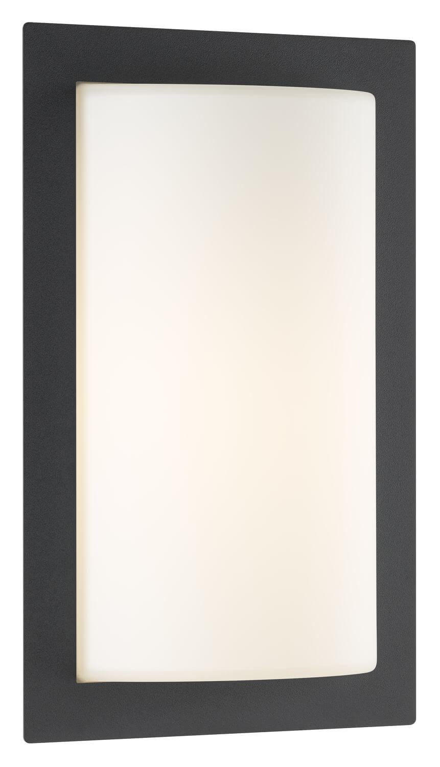 Diffuseur allumé émettant une lumière chaude dans son cadre sombre.