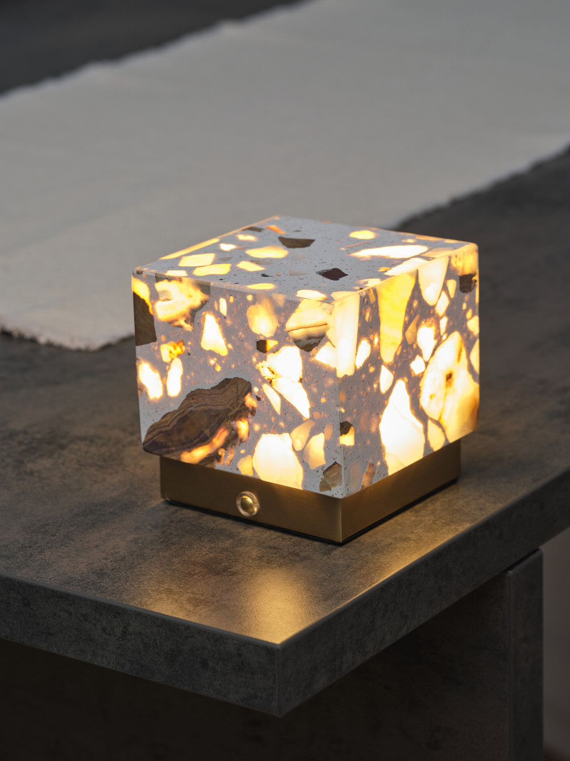 Lampe extérieure Gleam blanche et beige