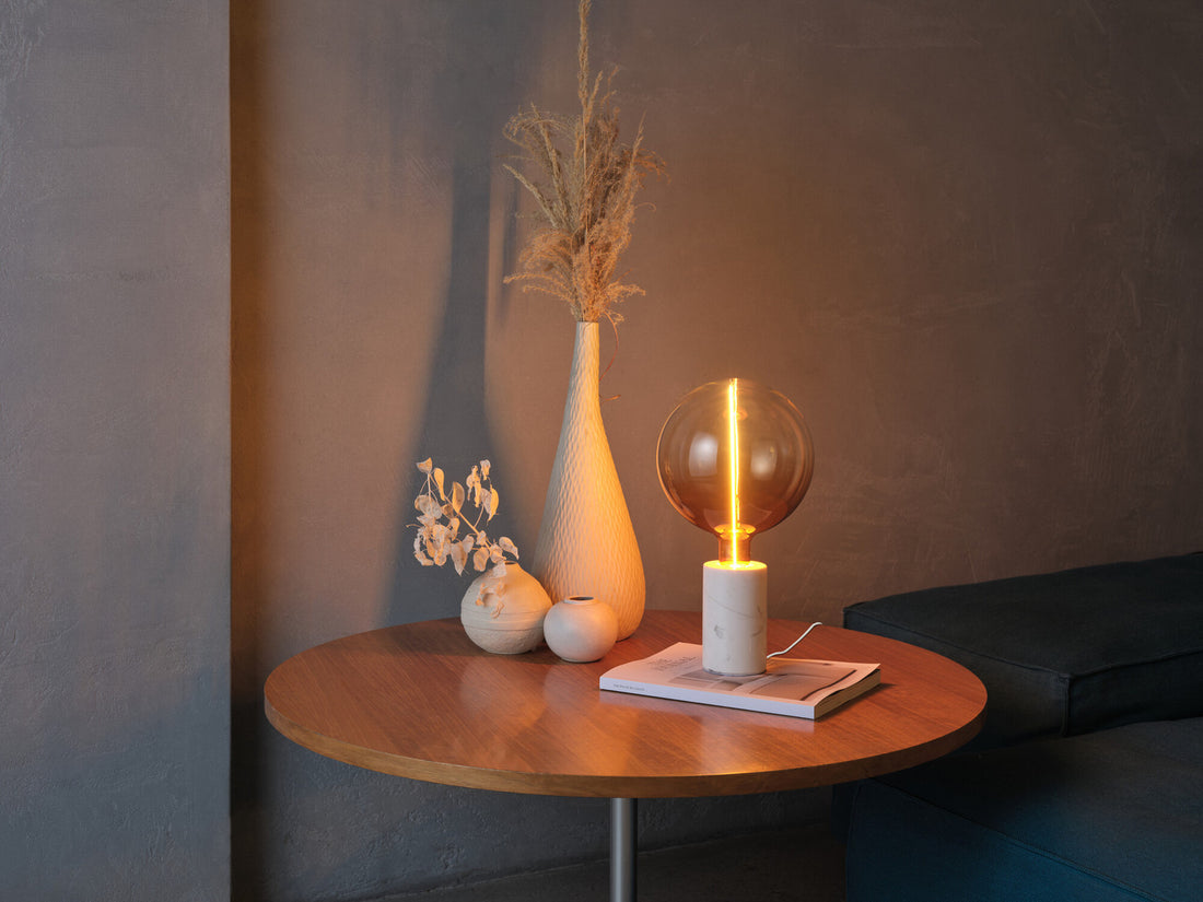 Lampe à poser Marble Base blanche