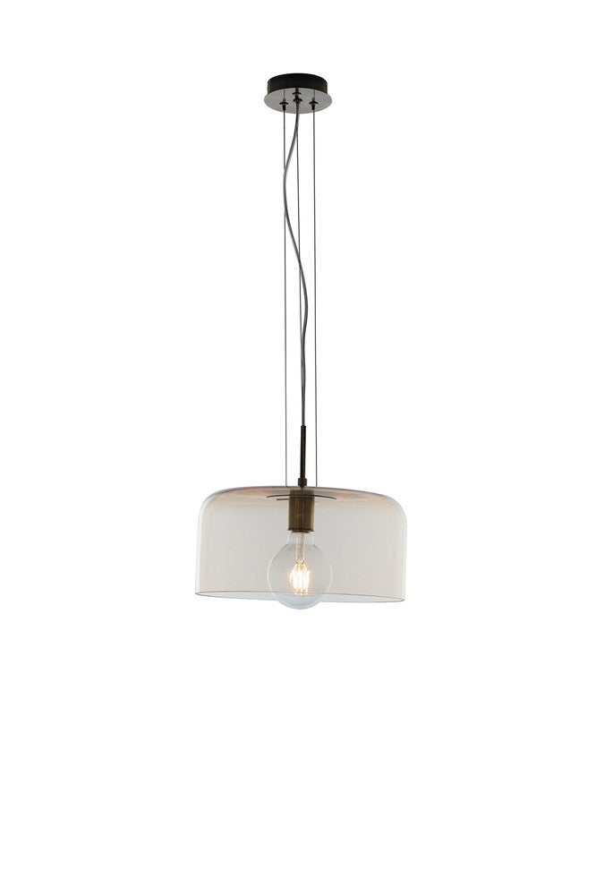 Vue rapprochée du luminaire montrant l'abat-jour en verre et l'ampoule à filament visible