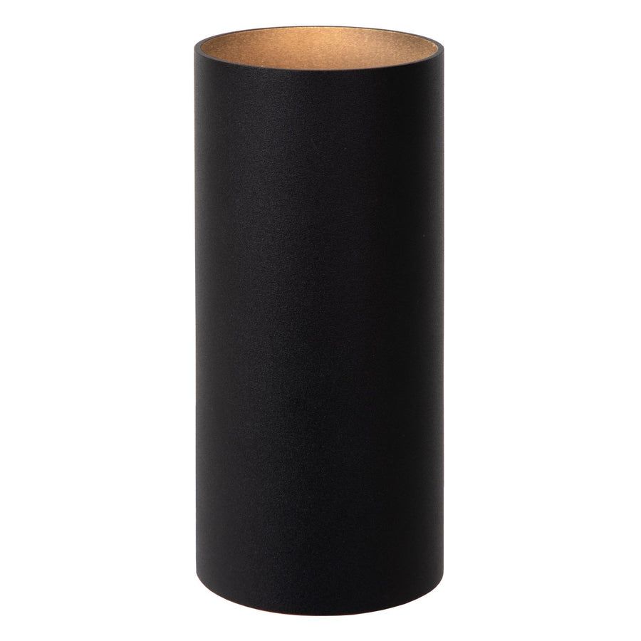 Gros plan du tube cylindrique noir mat avec intérieur doré visible