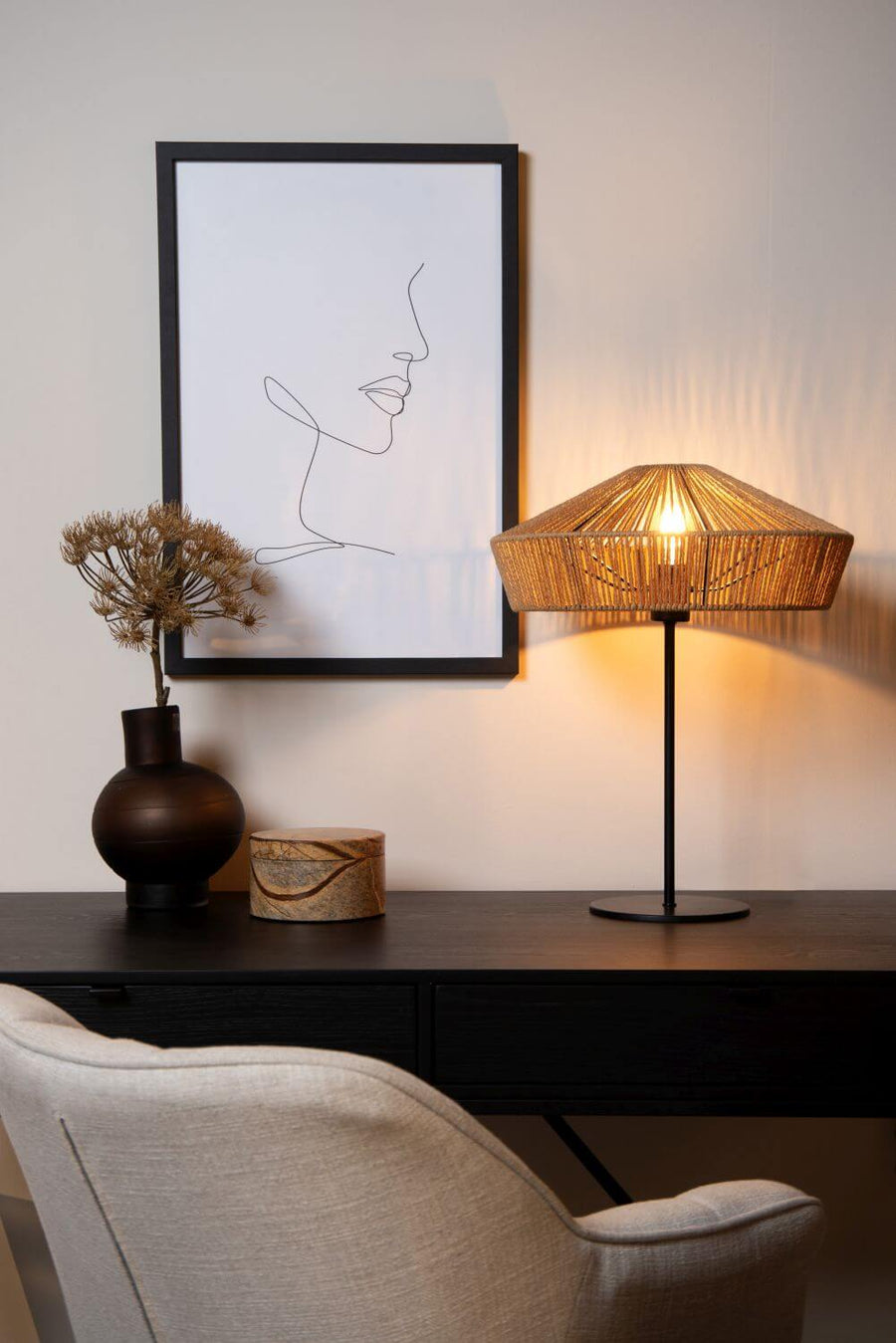 Lampe à poser Yunkai bois clair et noire, rotin