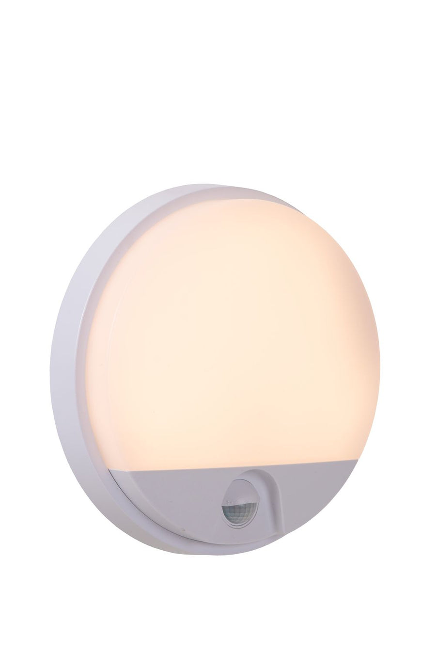 Vue frontale rapprochée de l'applique ronde éclairée, montrant le boîtier blanc et le diffuseur lumineux.