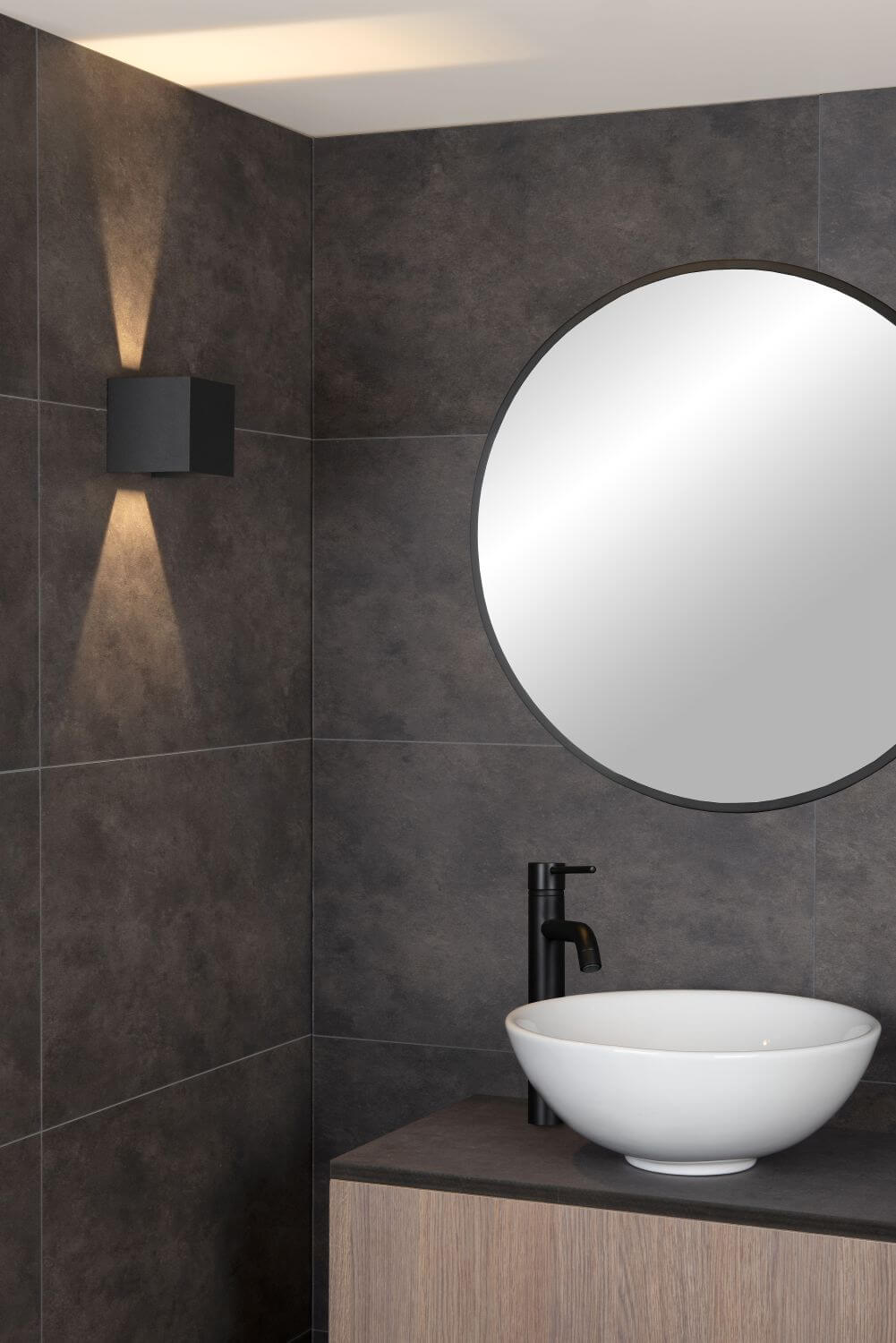 Applique murale AXI noire, H 10 cm