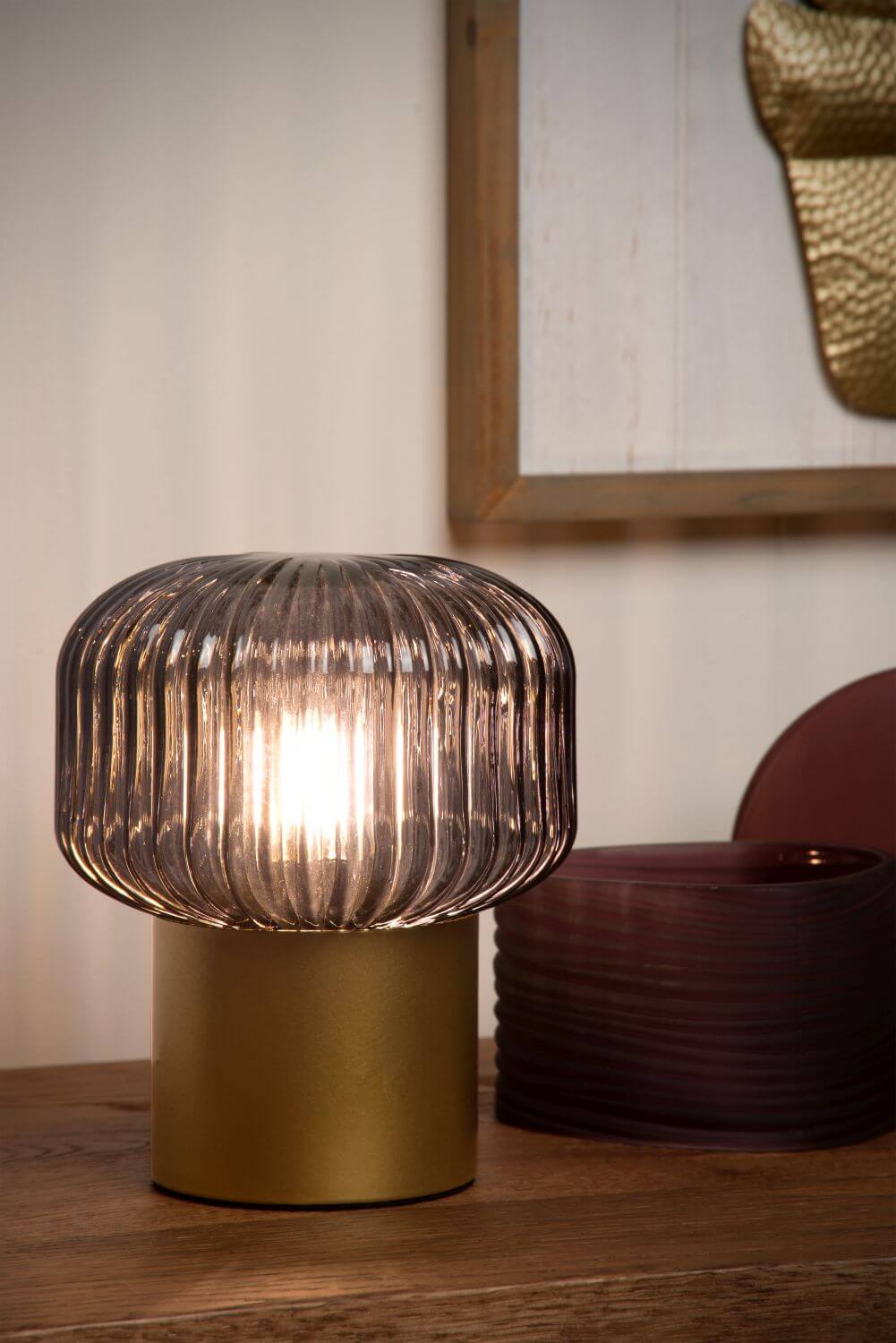 Lampe à poser Jany dorée mat et fumée, verre