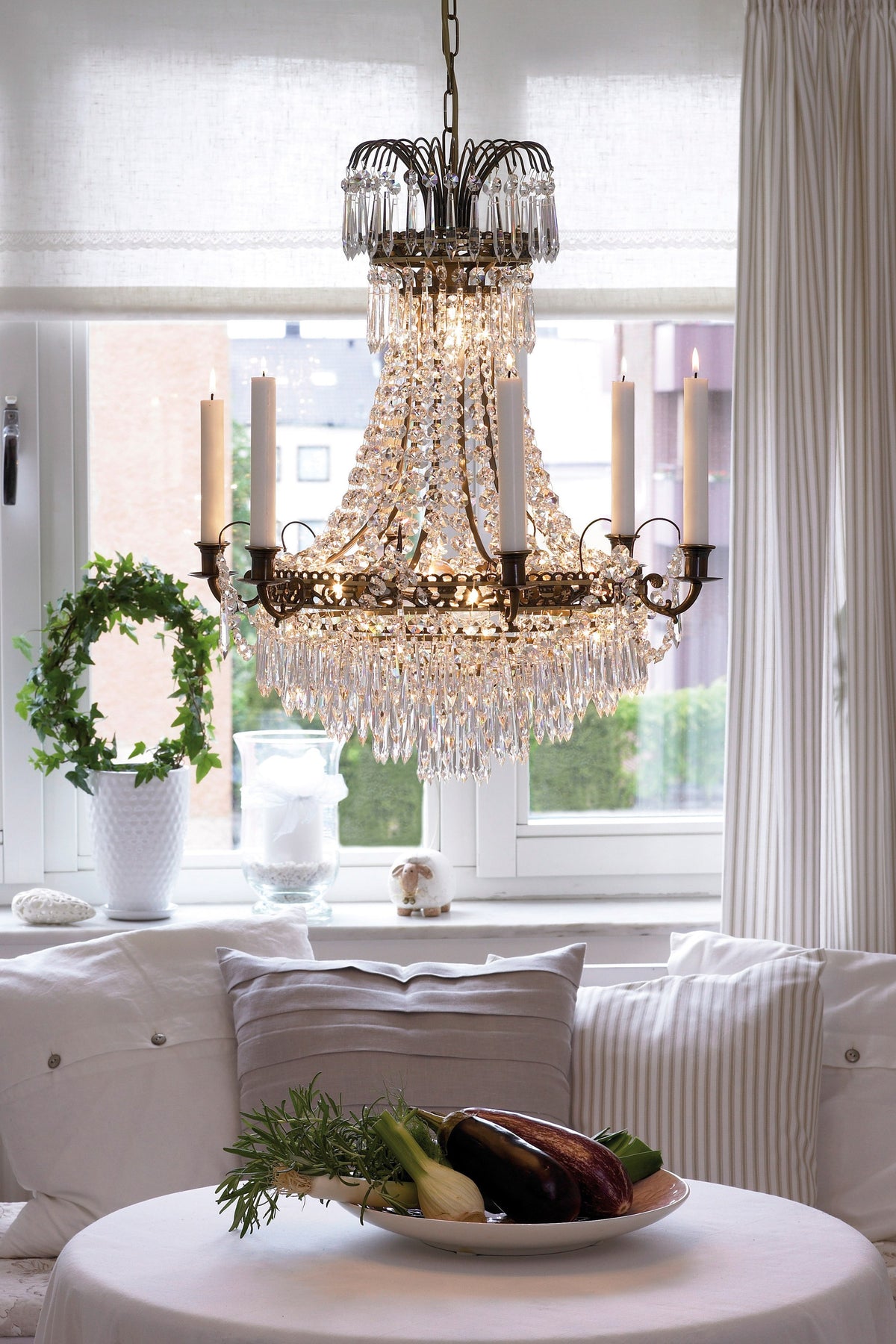 Lustre Läckö en laiton vieilli et cristal