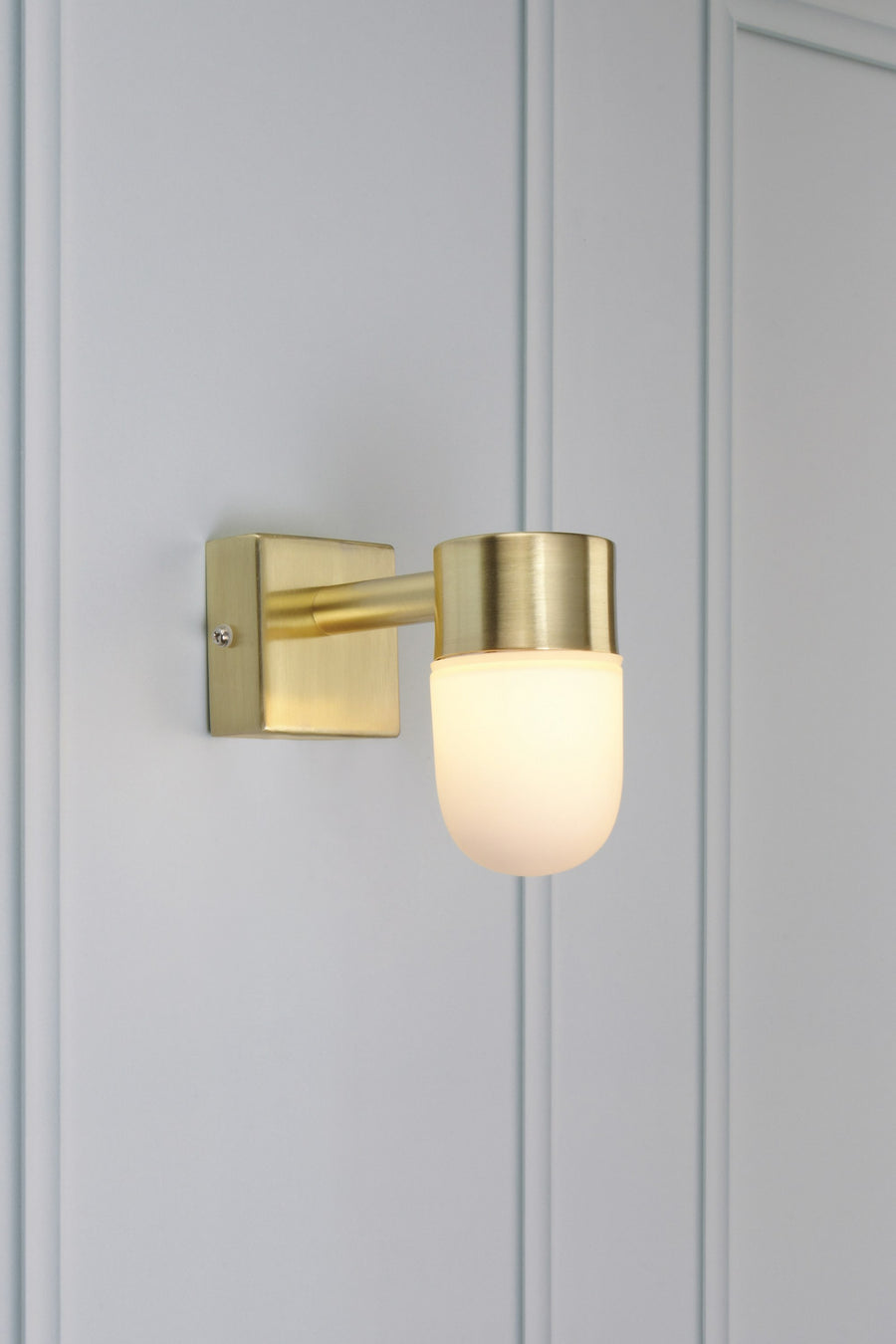 Applique de salle de bain Menton en laiton et verre opalin
