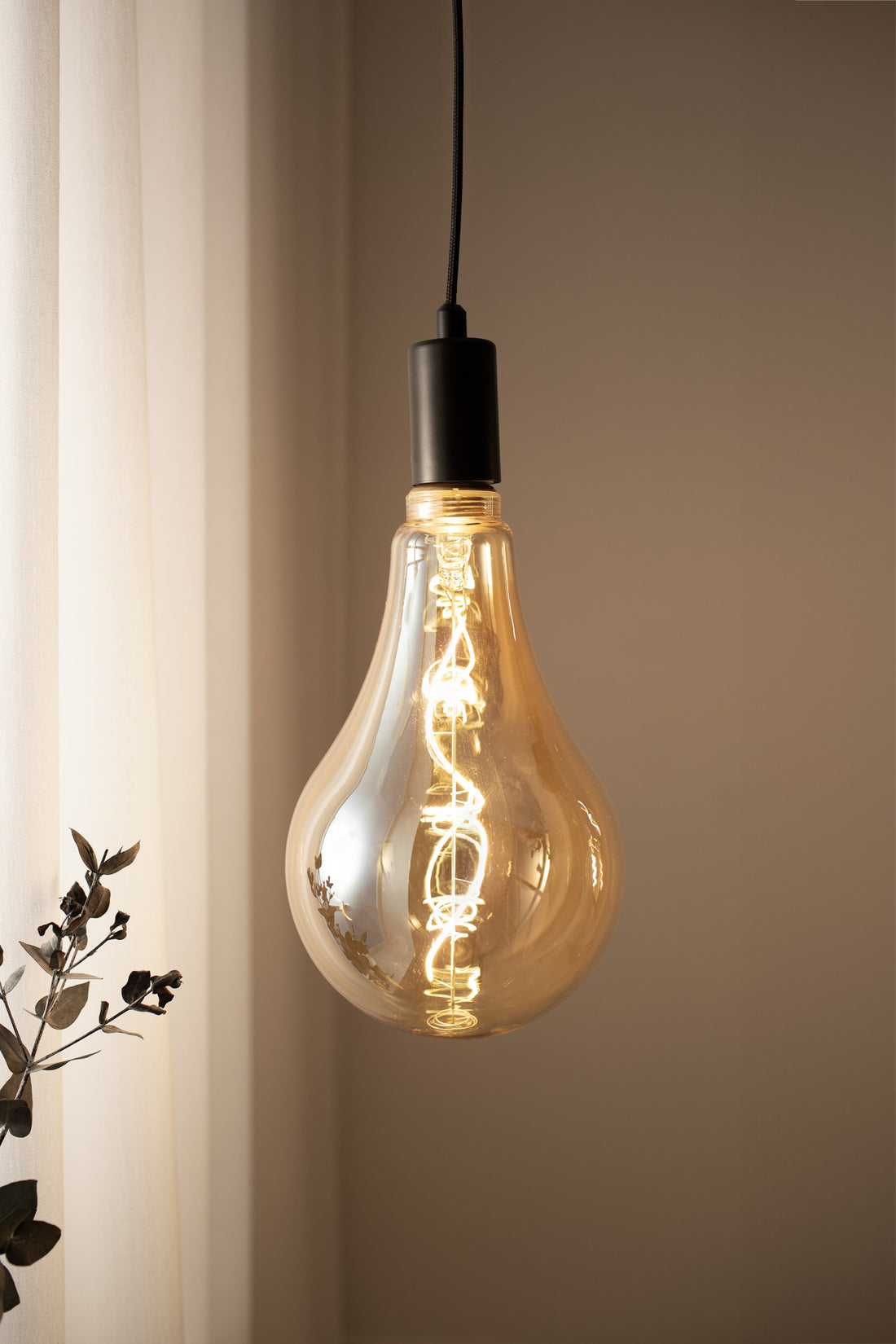 Ampoule LED décorative Pear E27 4 W