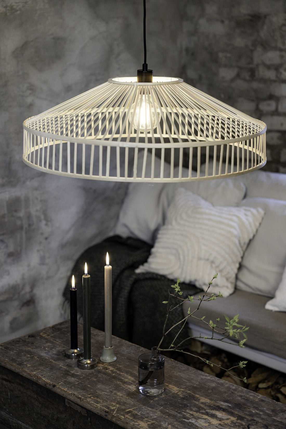 Suspension Tapa en bambou naturel