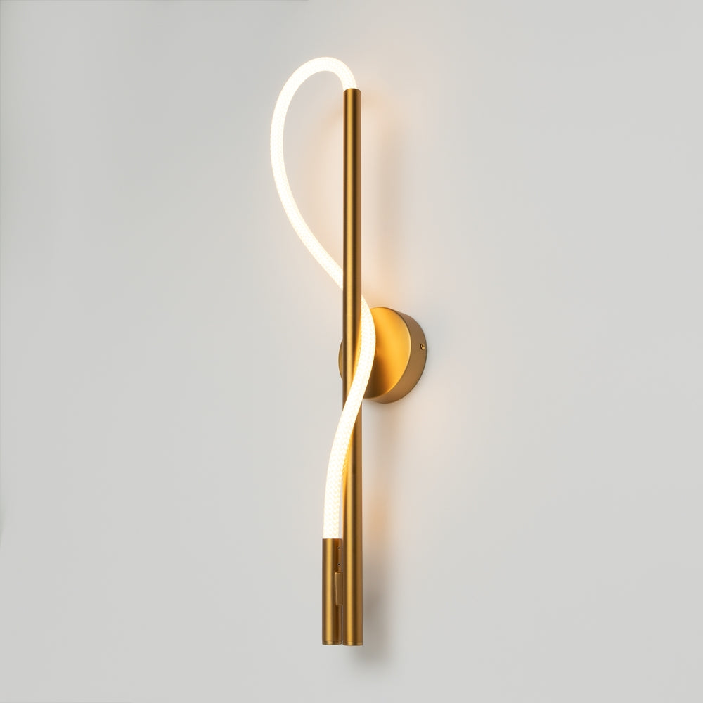 Tau Gold Wall Lamp