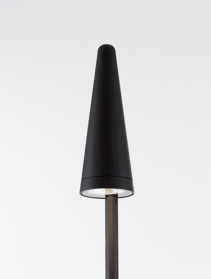 Détail du dessous de la tête avec verre et source lumineuse