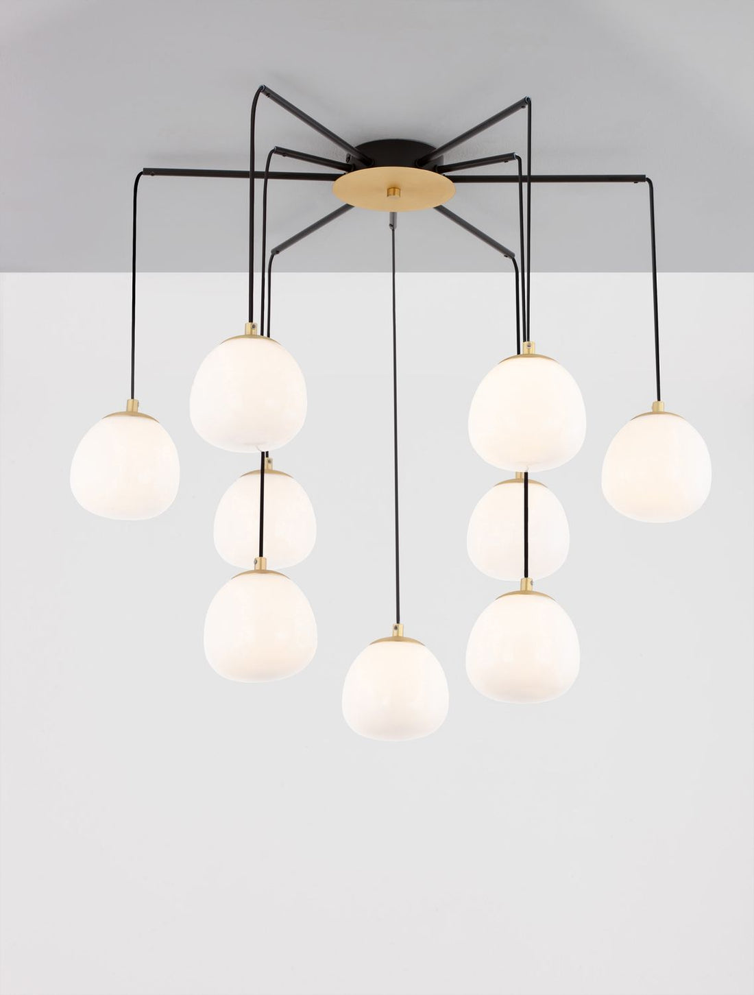 Suspension luminaire | The Egg Dorée