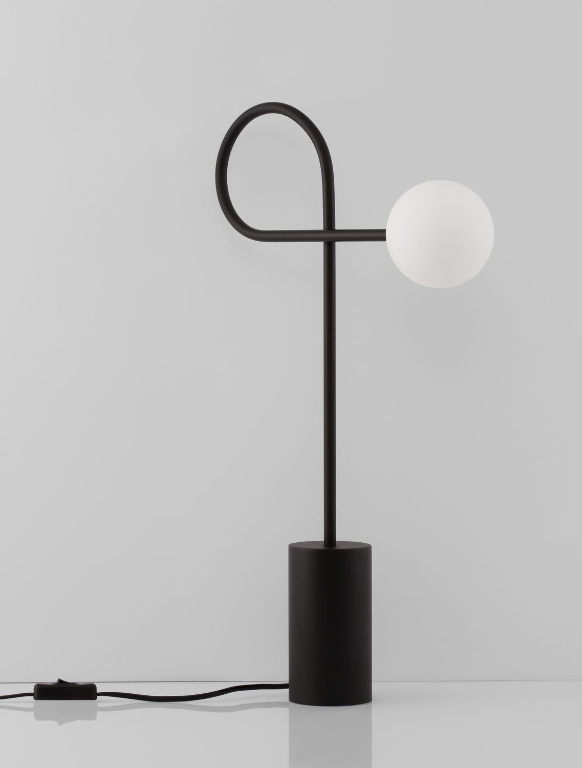 Lampe à poser Dedalo noire, verre