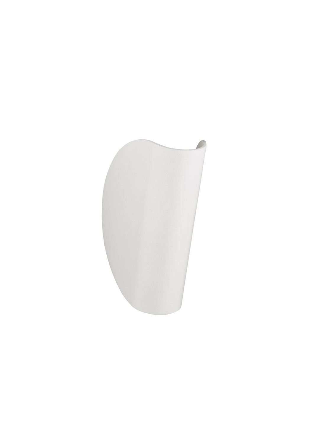 Produit de face sur fond blanc, silhouette galbée en forme de coque effilée