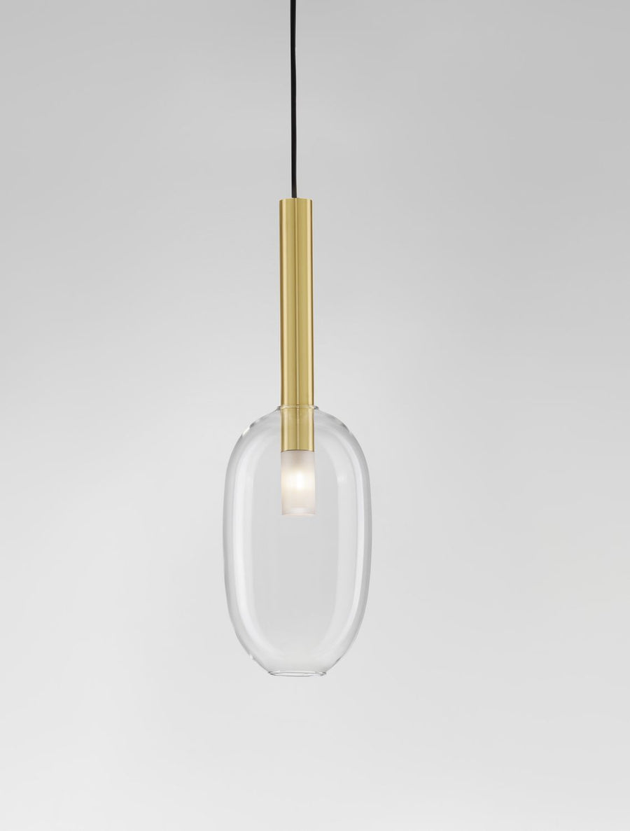Détail rapproché de la source lumineuse allumée à l'intérieur du globe ovale