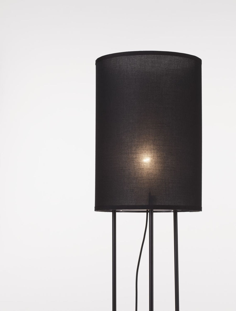 Lampadaire Leith noir, tissu