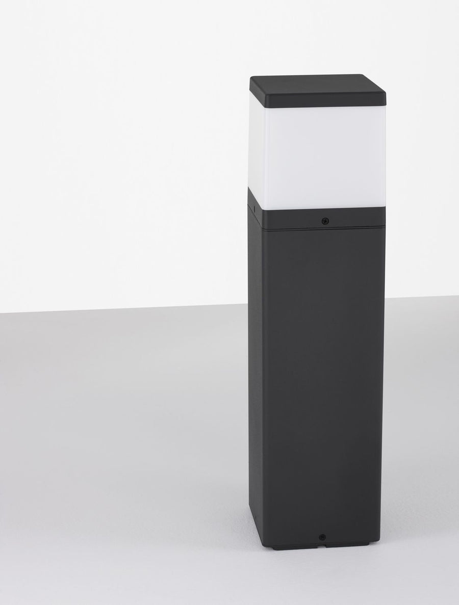Borne extérieure Ferron grise, H 50 cm